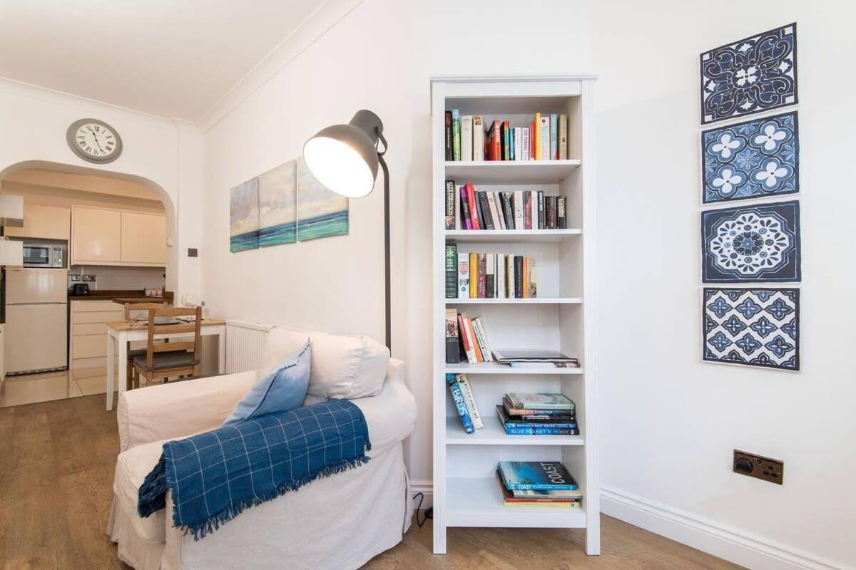 Stylish Apartment Close To The Sea Brighton Exterior photo