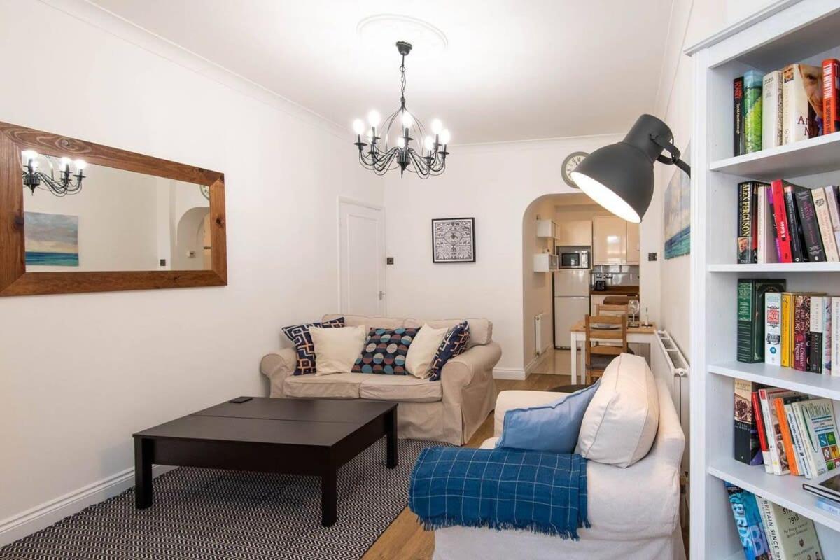 Stylish Apartment Close To The Sea Brighton Exterior photo